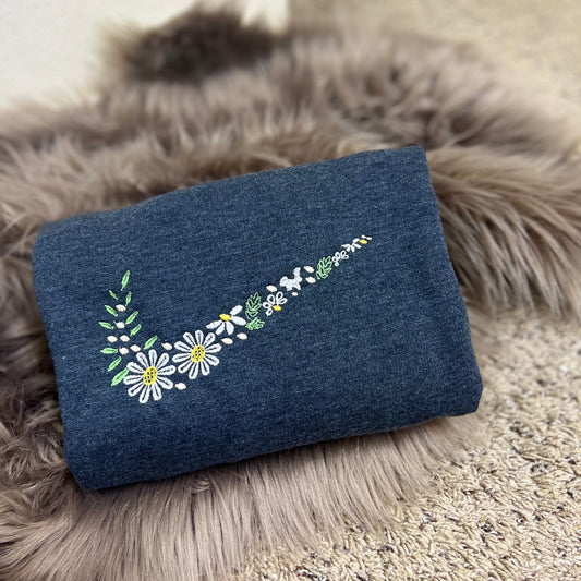 Signature Floral Check: Oopsie Daisies